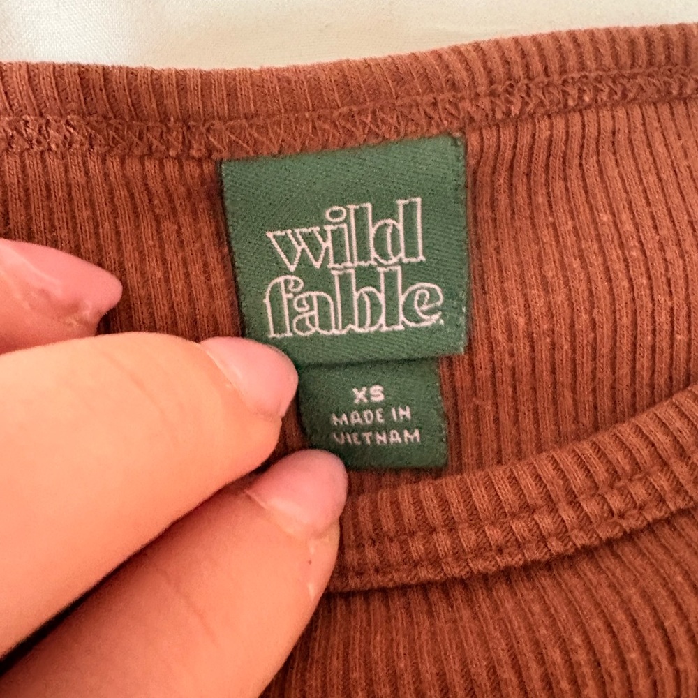 Wild Fable Rust Ribbed Top - Picture 2 of 2